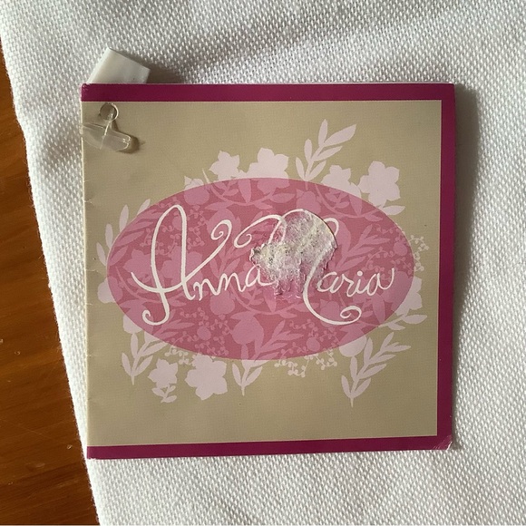 NWT Anna Maria Designer Embroidered Cotton Tea Towel - Picture 2 of 3